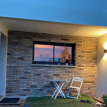 Chambre Prive A Deux Pas De La Gare Montauban-de-Bretagne Екстериор снимка